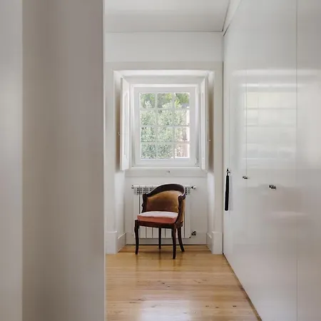 Master Architectural Gem In Alcantara